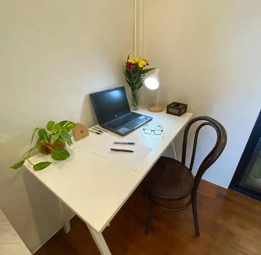1 Min Walk To Bts, 3 Bed 3 Bath, Entire House Apartment Bangkok